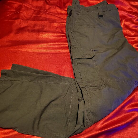 NWOT Men's 5.11 Tactical Pants - Picture 1 of 9